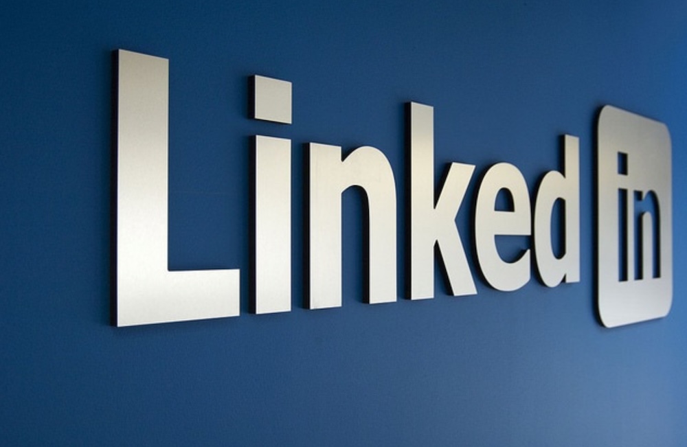 How to work the LinkedIn Algorithm